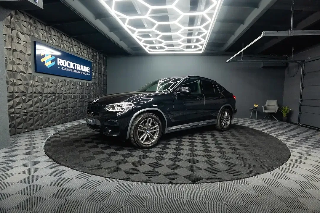 BMW X4 - Thumbnail 10