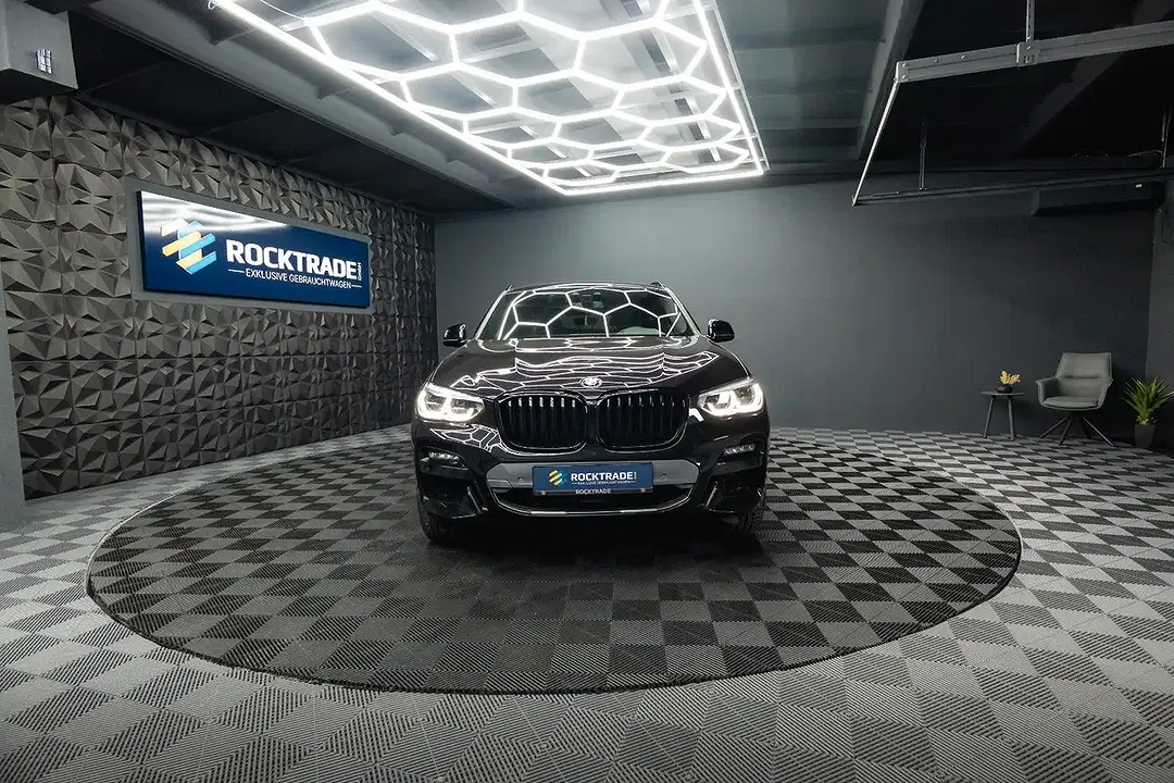 BMW X4 - Thumbnail 11