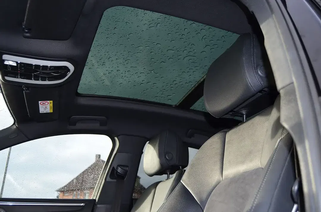 Porsche Macan - Thumbnail 11