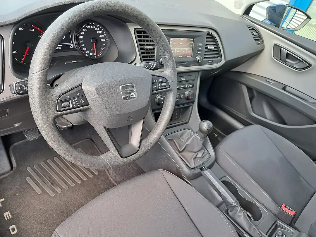 SEAT Leon - Thumbnail 10