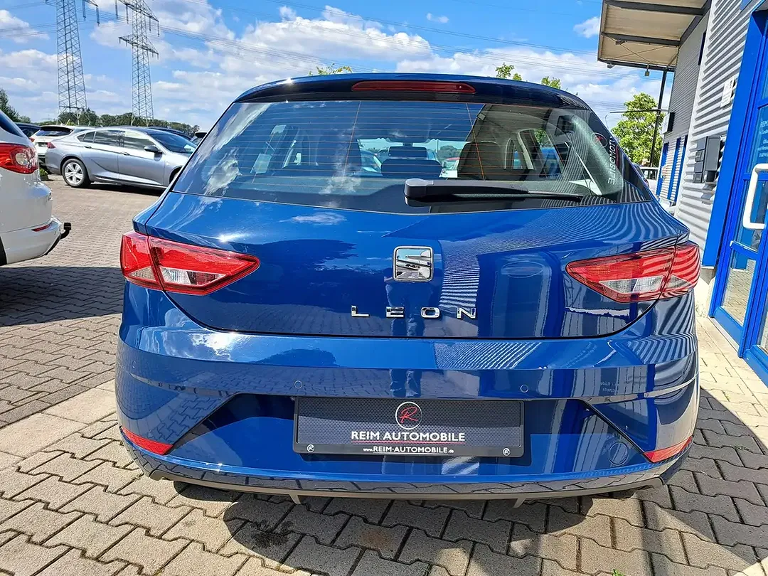 SEAT Leon - Thumbnail 4