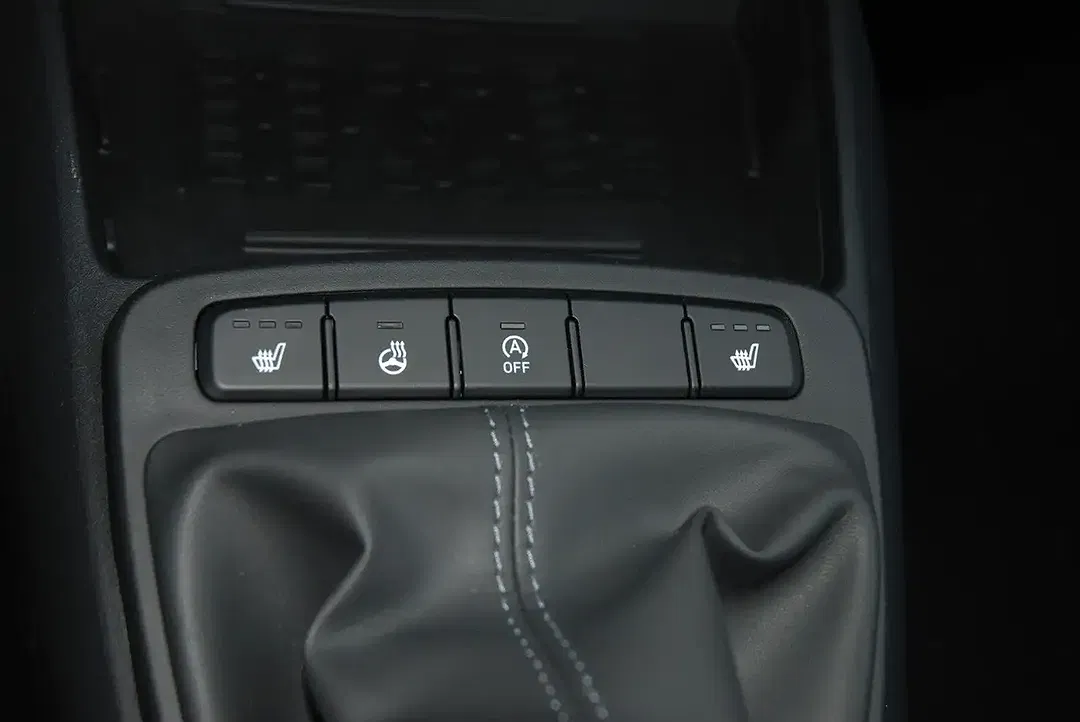 Hyundai i10 - Thumbnail 11