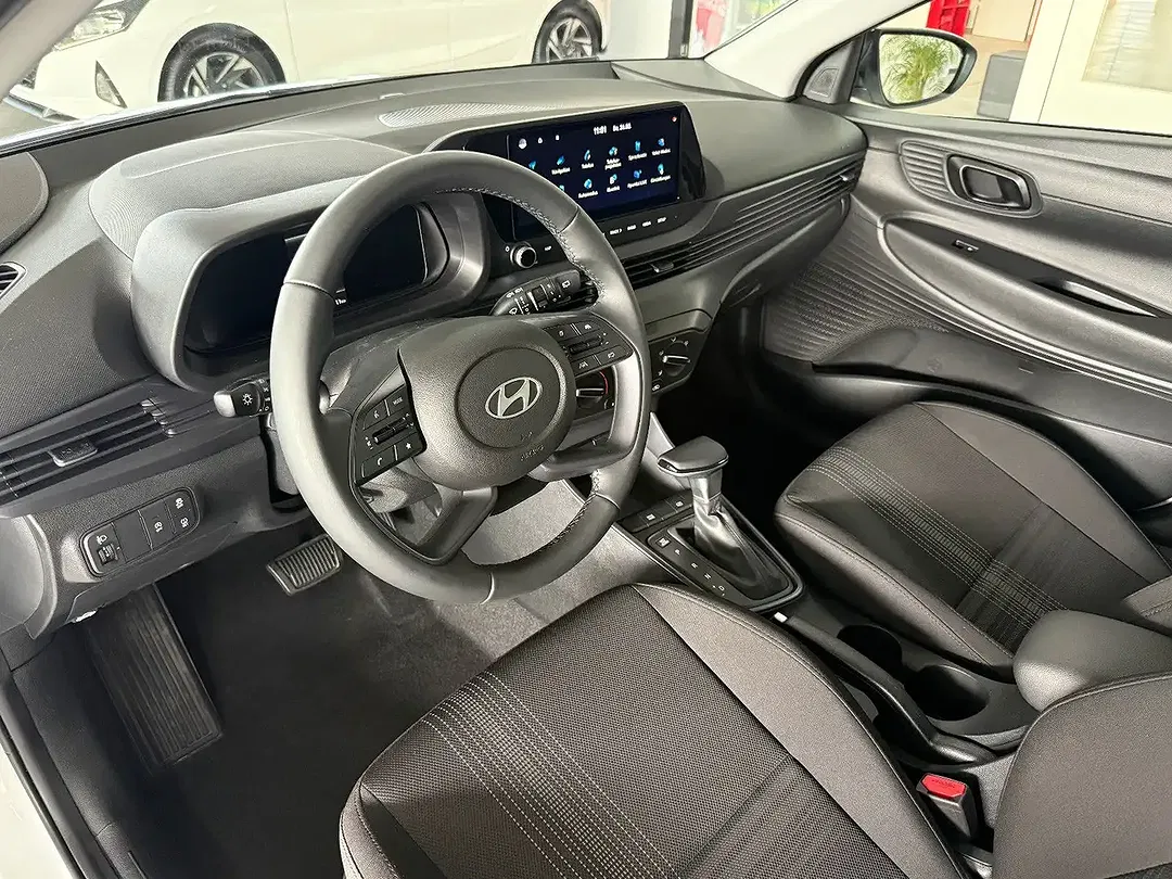 Hyundai i20 - Thumbnail 10