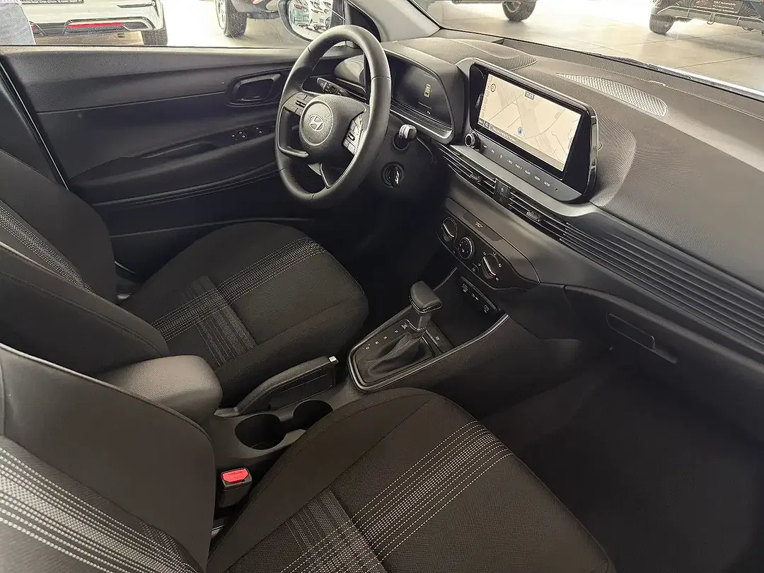 Hyundai i20 - Thumbnail 16