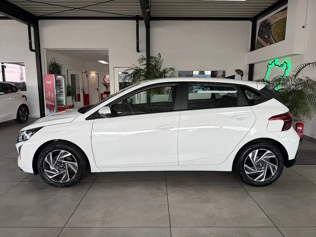 Hyundai i20 - Thumbnail 8