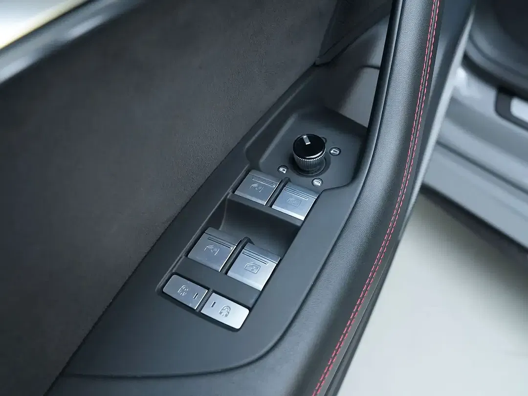 Audi RS7 - Thumbnail 13