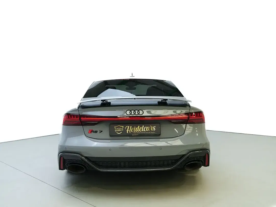Audi RS7 - Thumbnail 6