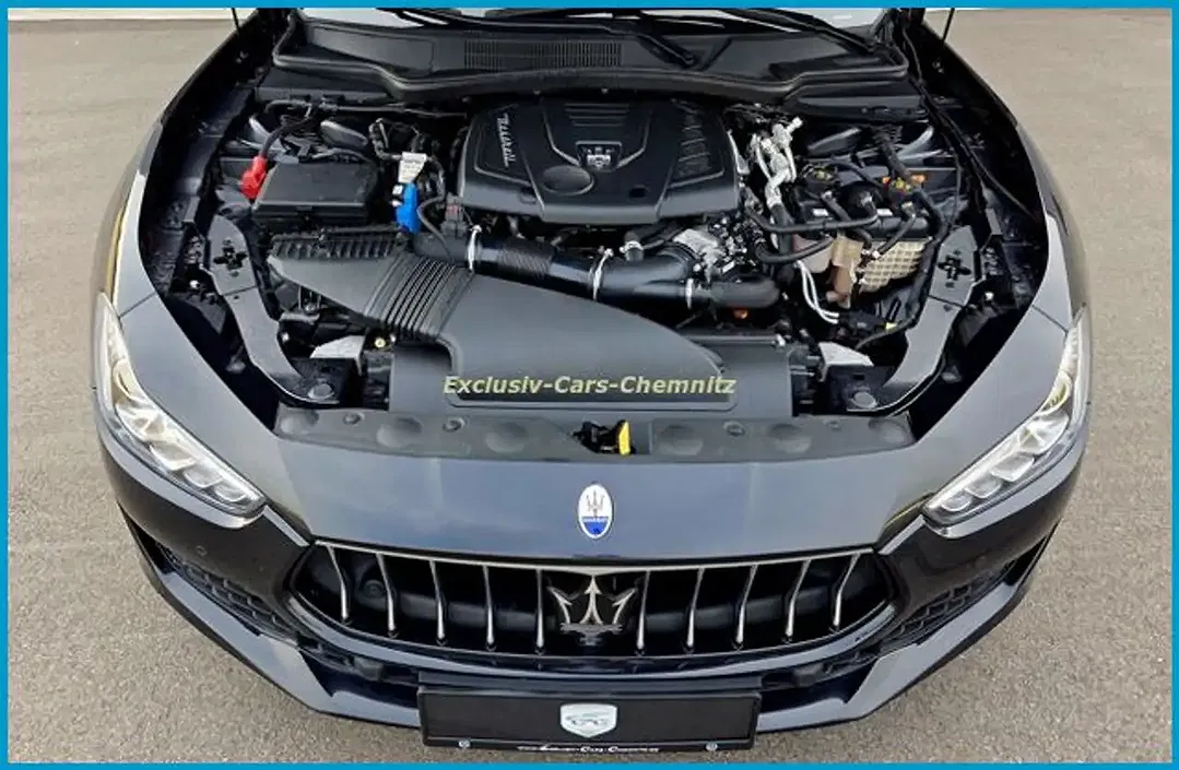 Maserati Ghibli - Thumbnail 17