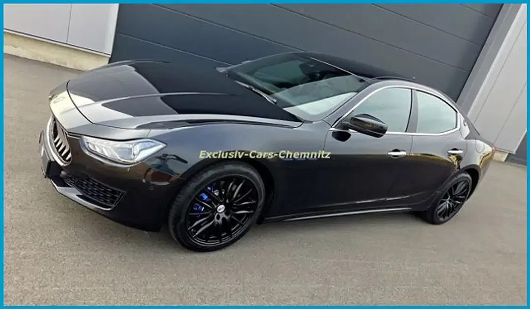 Maserati Ghibli - Thumbnail 2
