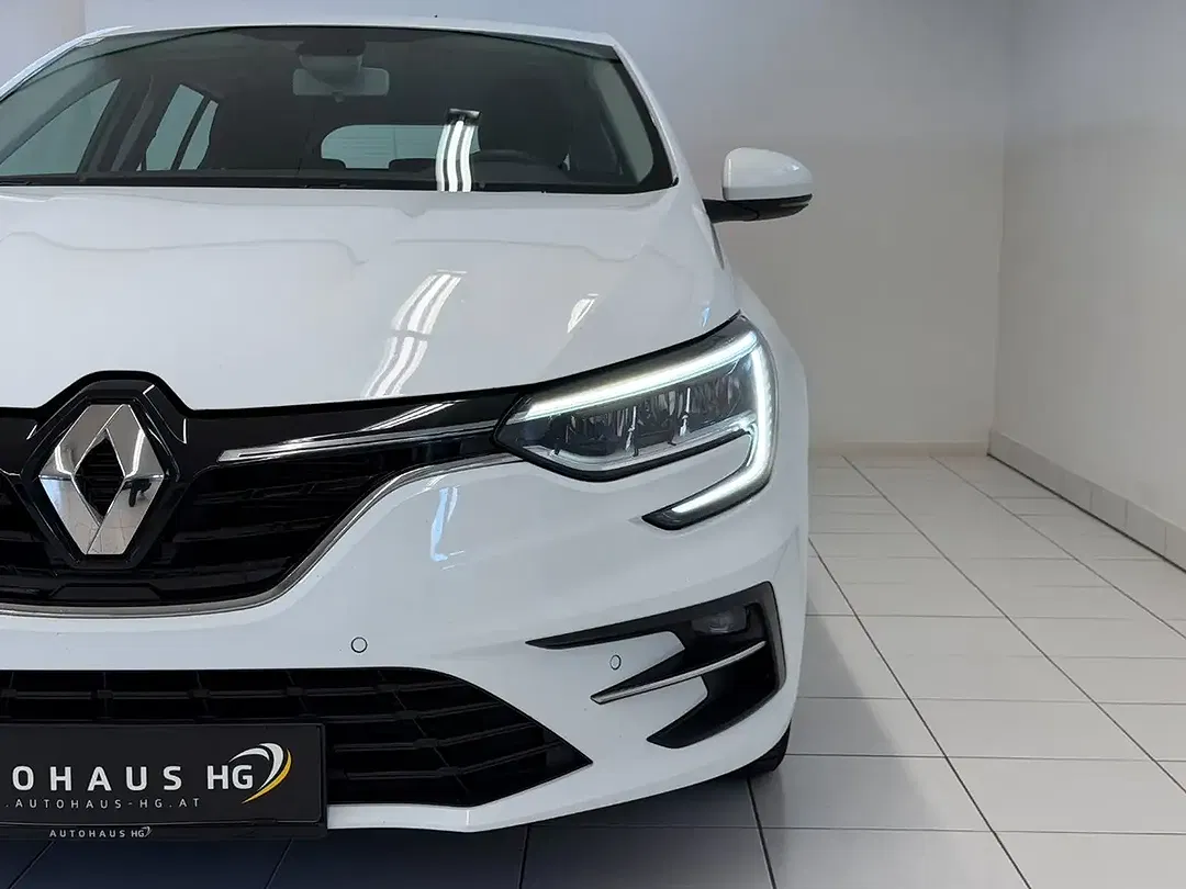 Renault Megane - Thumbnail 4