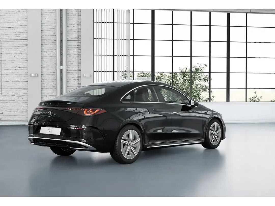 Mercedes-Benz CLA 180 - Thumbnail 2