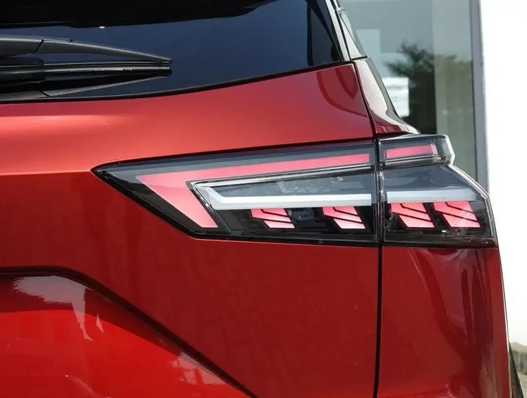 Nissan Qashqai - Thumbnail 3
