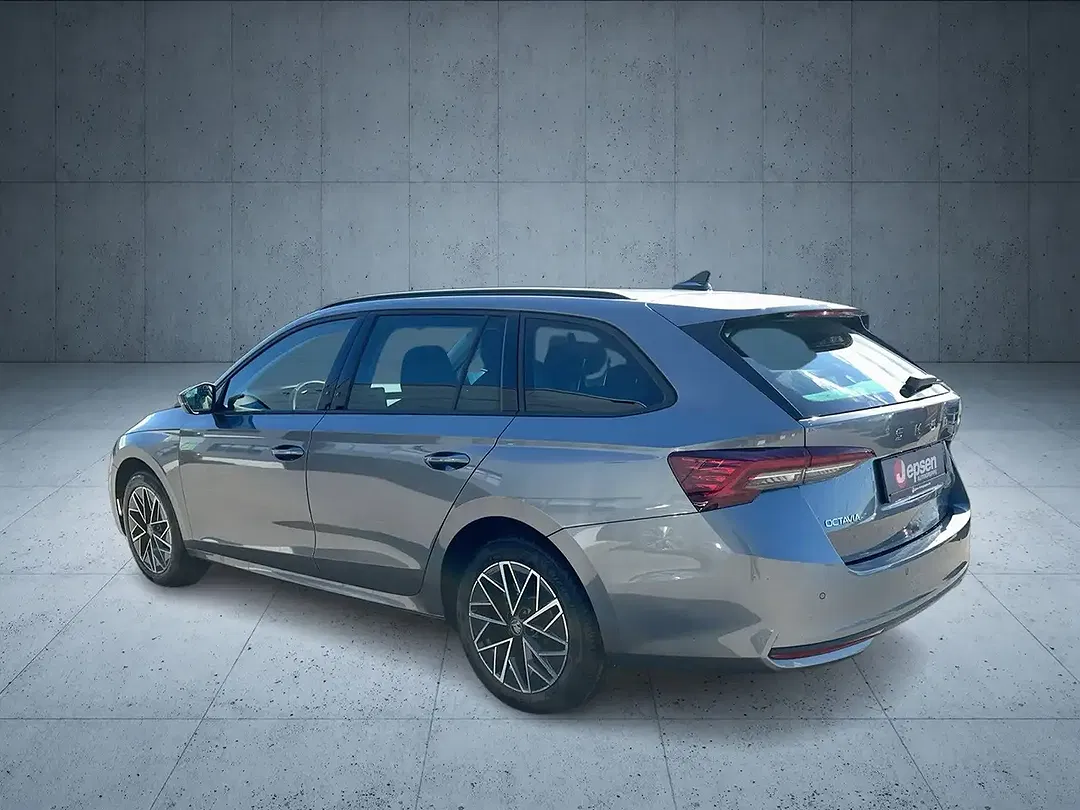 Skoda Octavia - Thumbnail 3