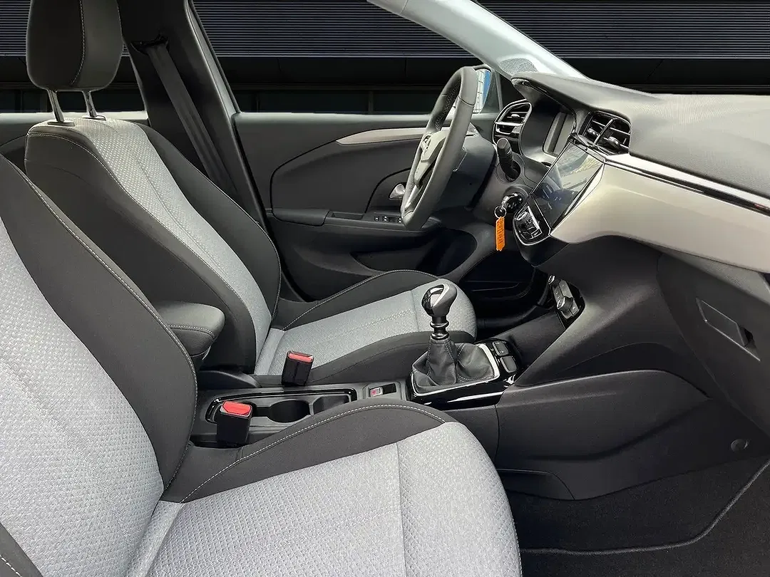 Opel Corsa - Thumbnail 11