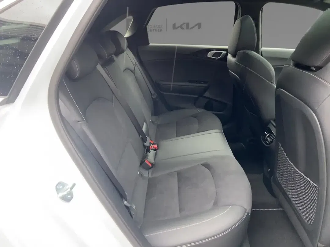 Kia Ceed / cee'd - Thumbnail 10