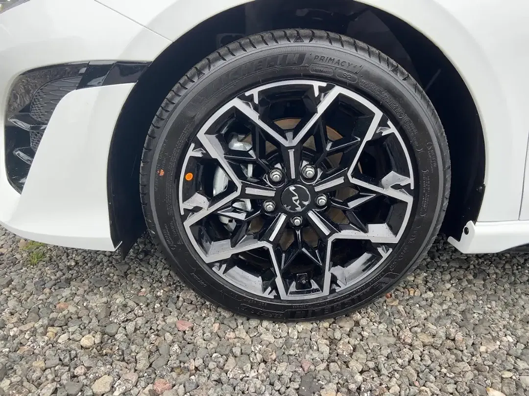 Kia Ceed / cee'd - Thumbnail 6