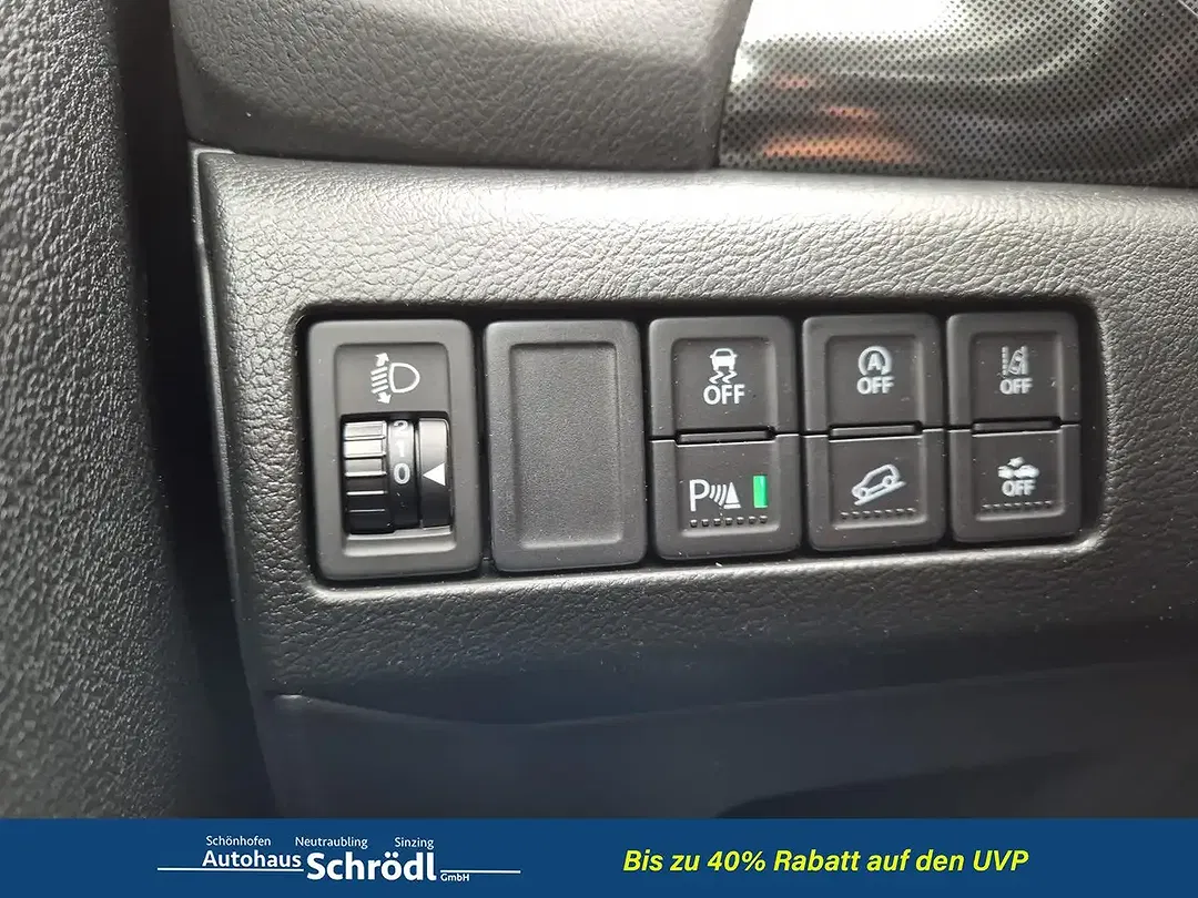 Suzuki Vitara - Thumbnail 14