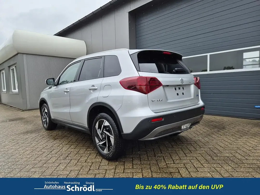 Suzuki Vitara - Thumbnail 3