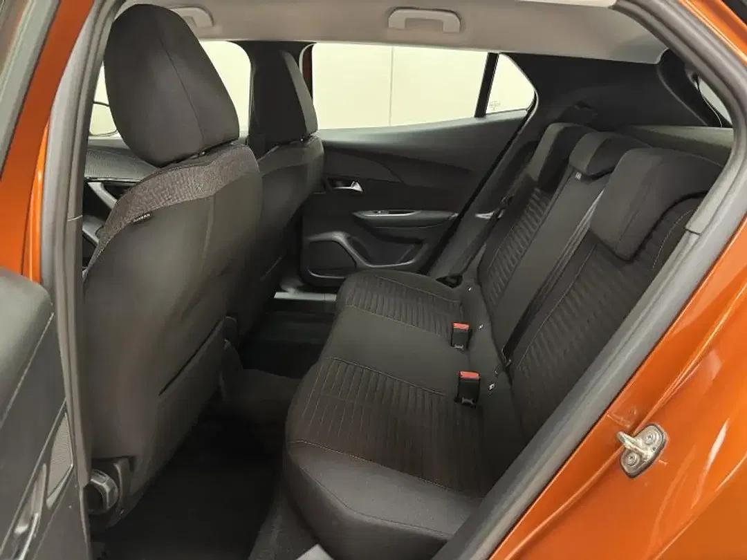 Peugeot 2008 - Thumbnail 11