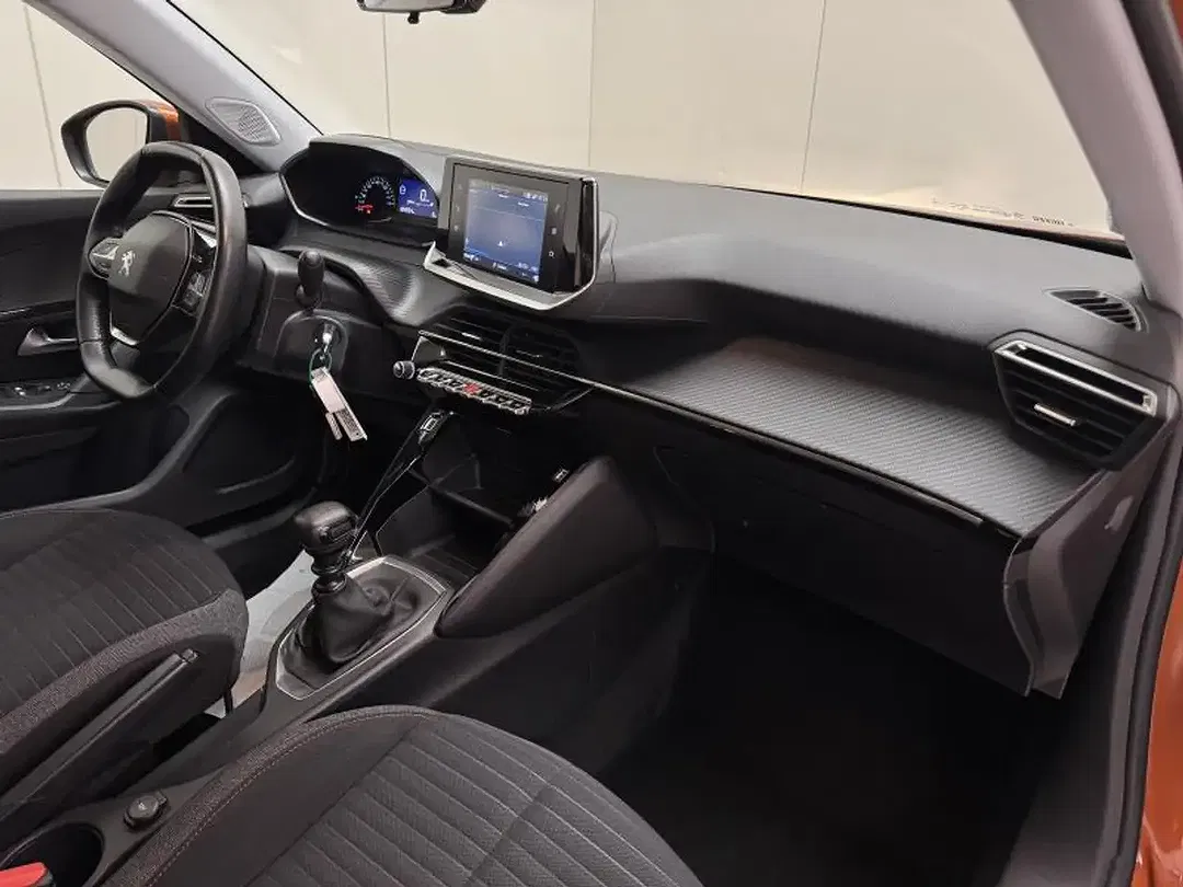 Peugeot 2008 - Thumbnail 14