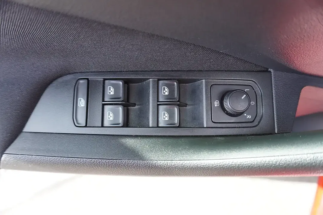 Skoda Scala - Thumbnail 14