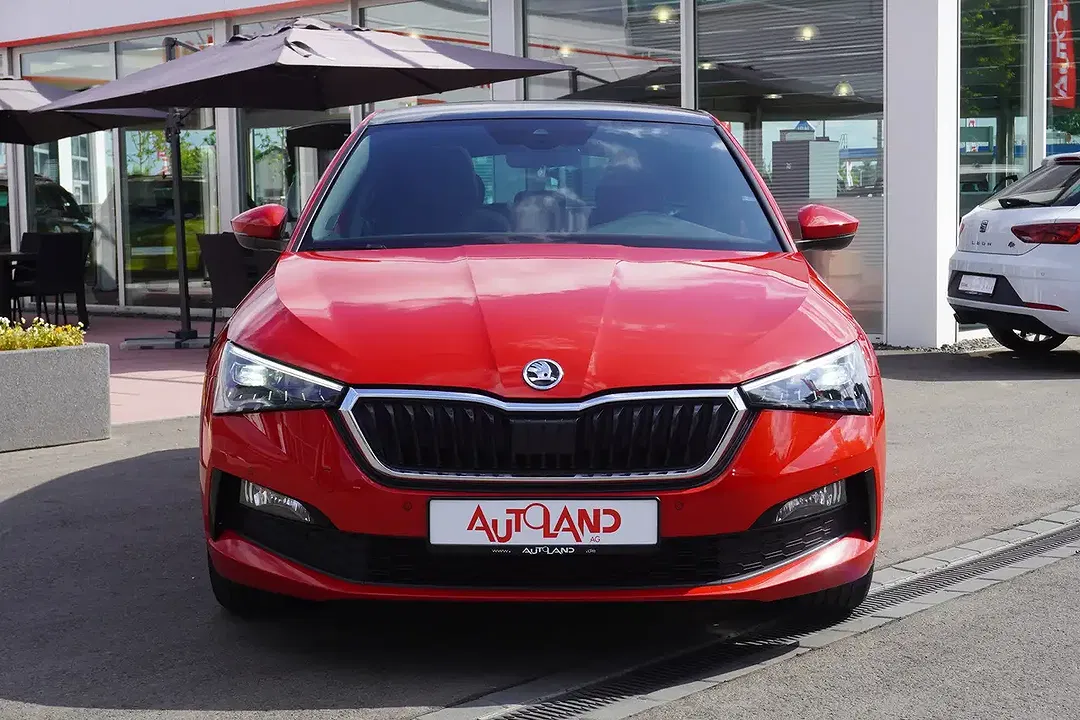 Skoda Scala - Thumbnail 1