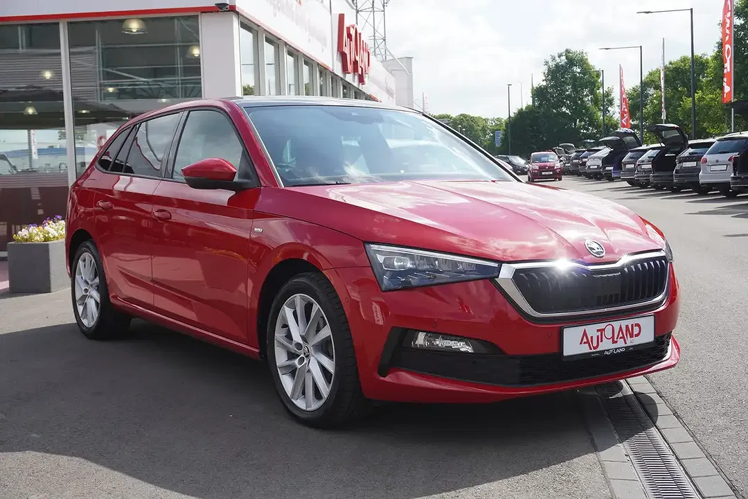 Skoda Scala - Thumbnail 2