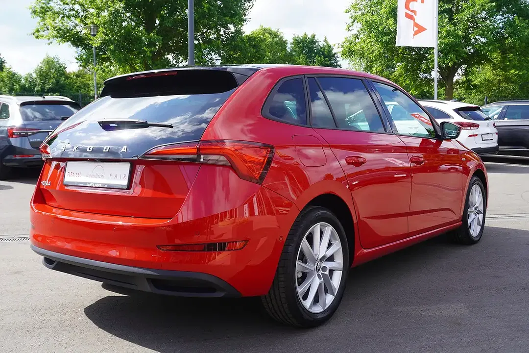 Skoda Scala - Thumbnail 4