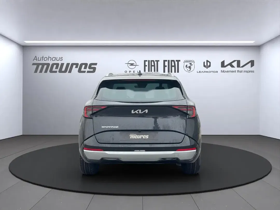 Kia Sportage - Thumbnail 3
