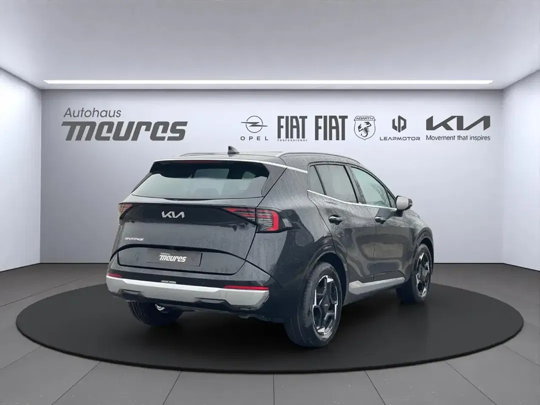 Kia Sportage - Thumbnail 4