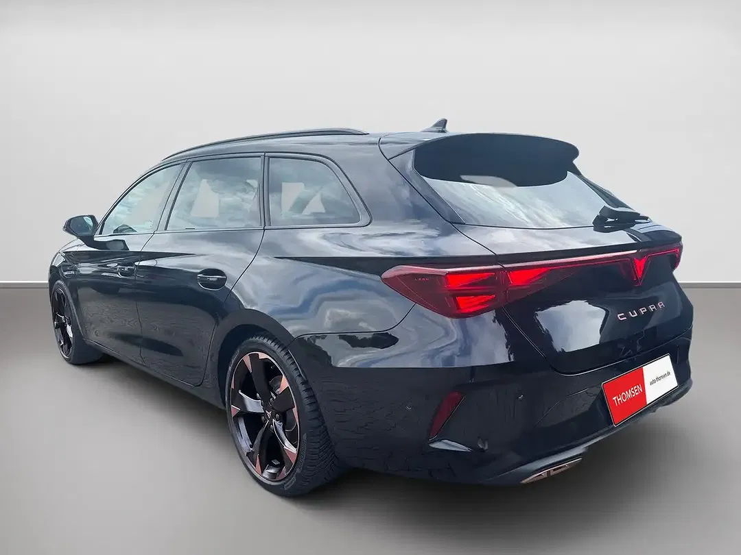 CUPRA Leon - Thumbnail 4