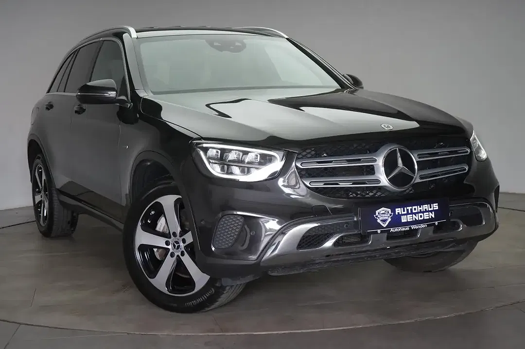 Mercedes-Benz GLC 300 9G-TRONIC 4MATIC