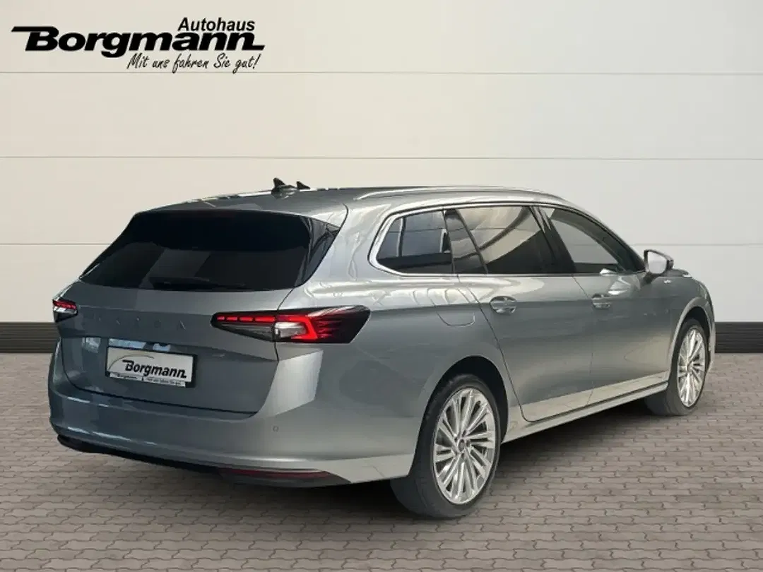 Skoda Superb - Thumbnail 4