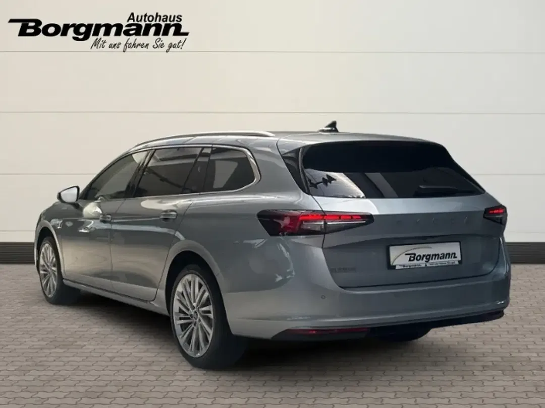 Skoda Superb - Thumbnail 6