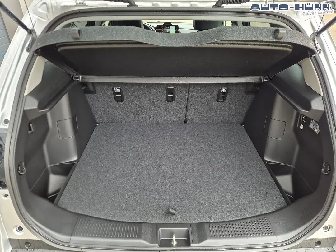 Suzuki S-Cross - Thumbnail 9