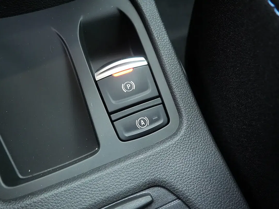 Renault Clio - Thumbnail 14