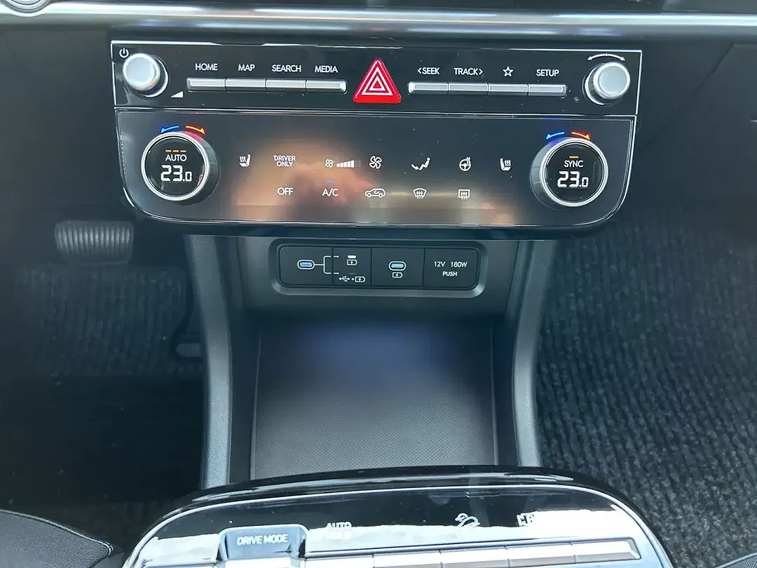 Hyundai TUCSON - Thumbnail 14