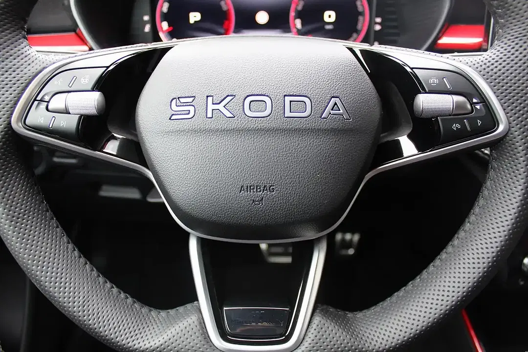 Skoda Fabia - Thumbnail 12