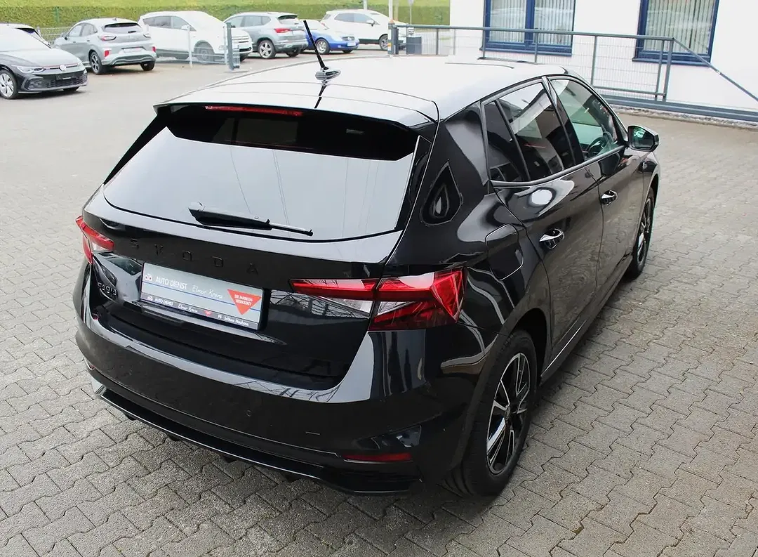 Skoda Fabia - Thumbnail 3