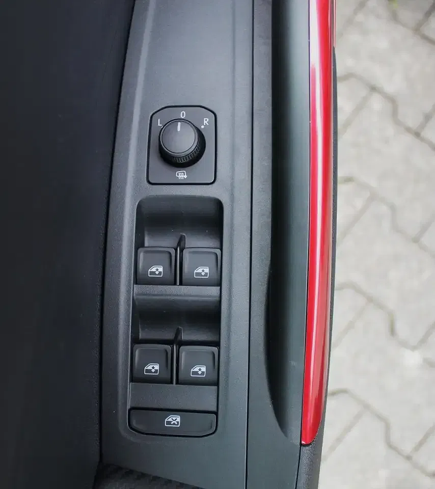 Skoda Fabia - Thumbnail 8