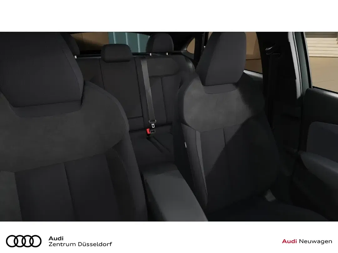 Audi Q3 - Thumbnail 10