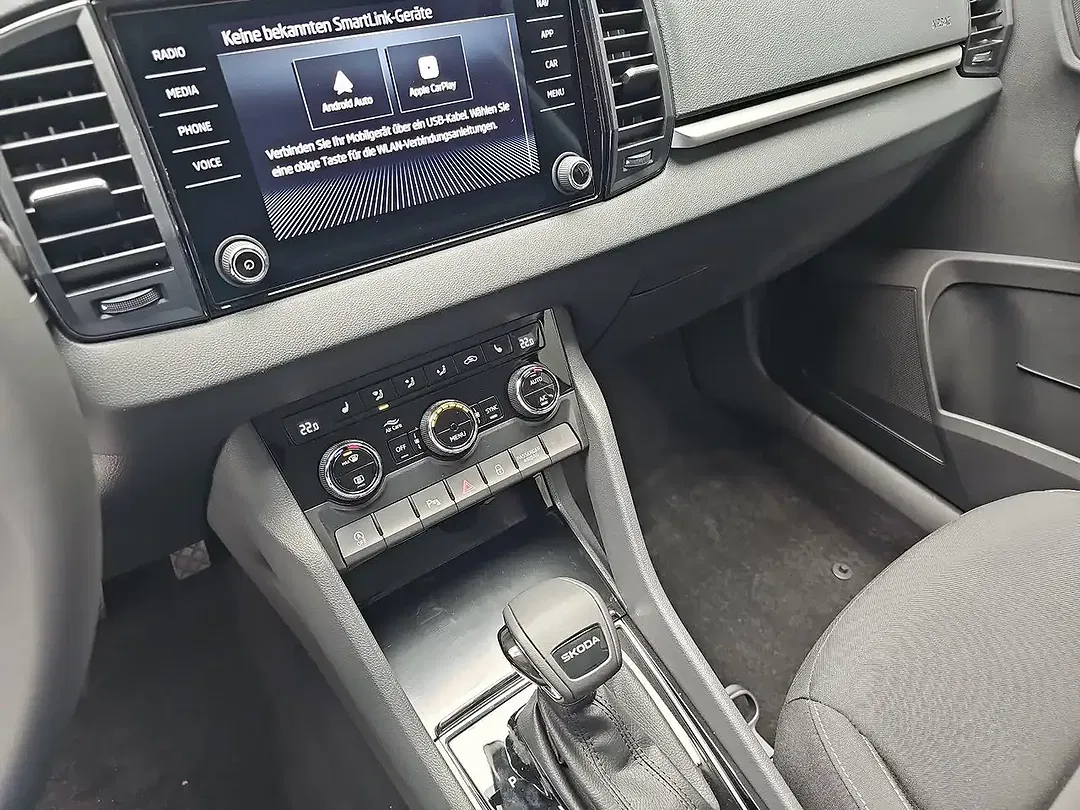 Skoda Karoq - Thumbnail 12