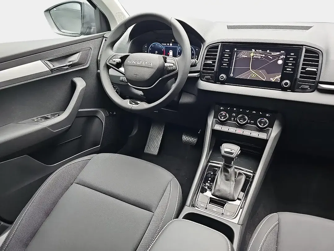 Skoda Karoq - Thumbnail 8