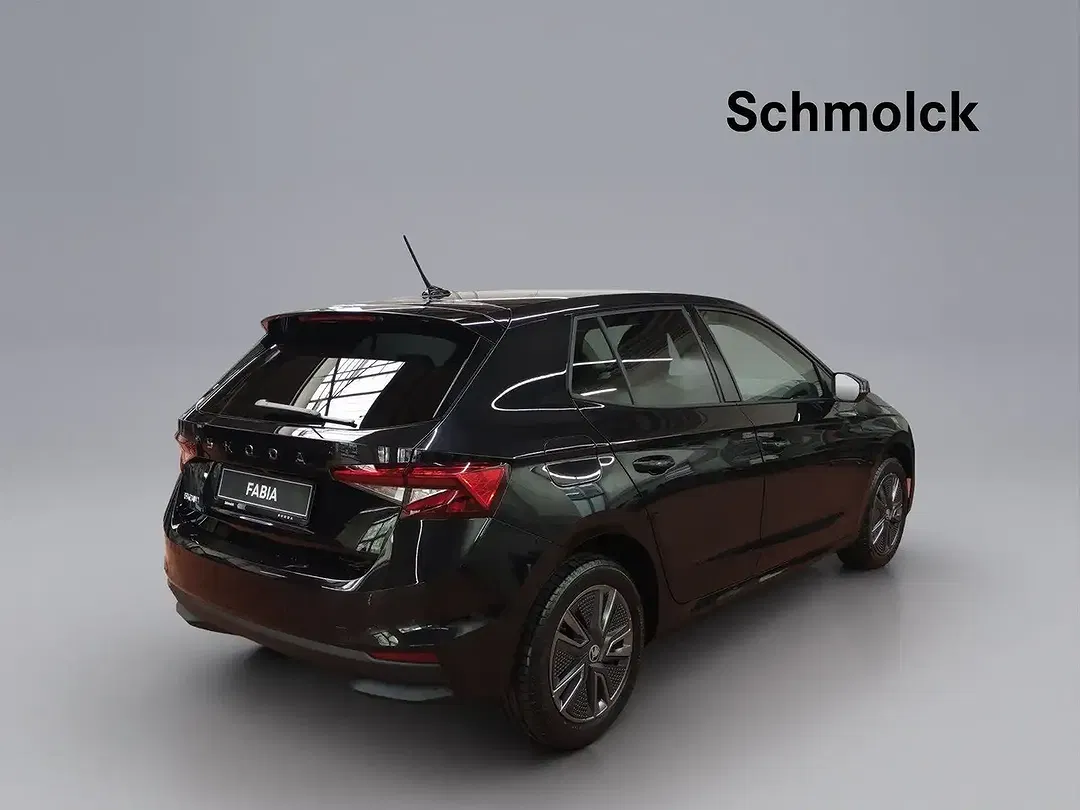 Skoda Fabia - Thumbnail 4