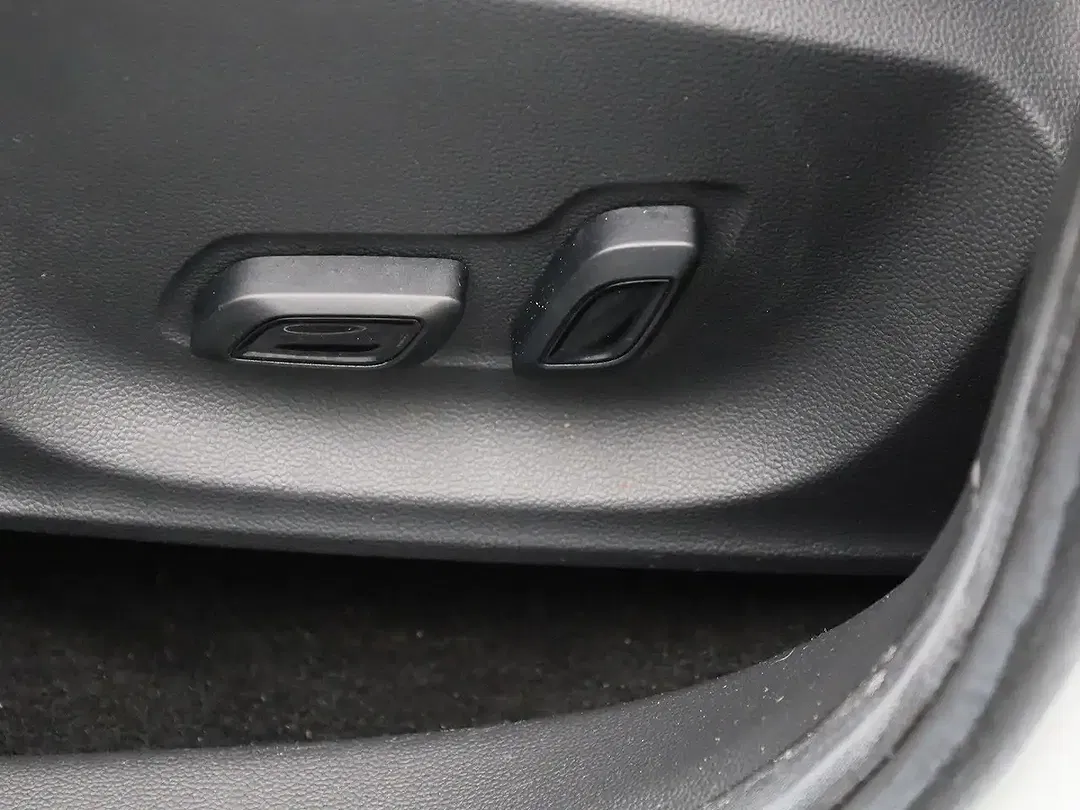 MG ZS - Thumbnail 22