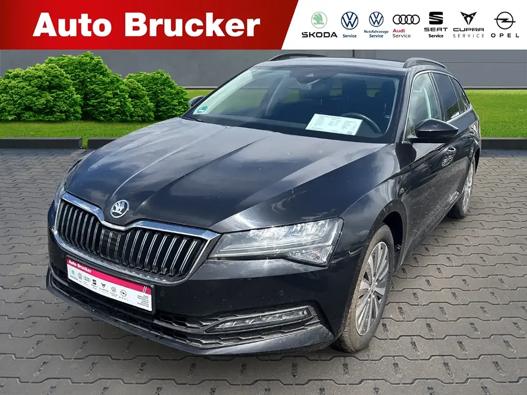 Skoda Superb - Thumbnail 1