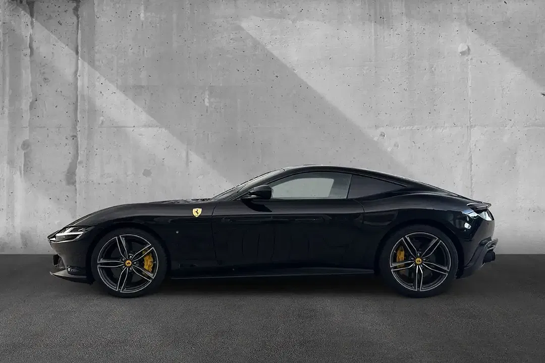 Ferrari Roma - Thumbnail 2