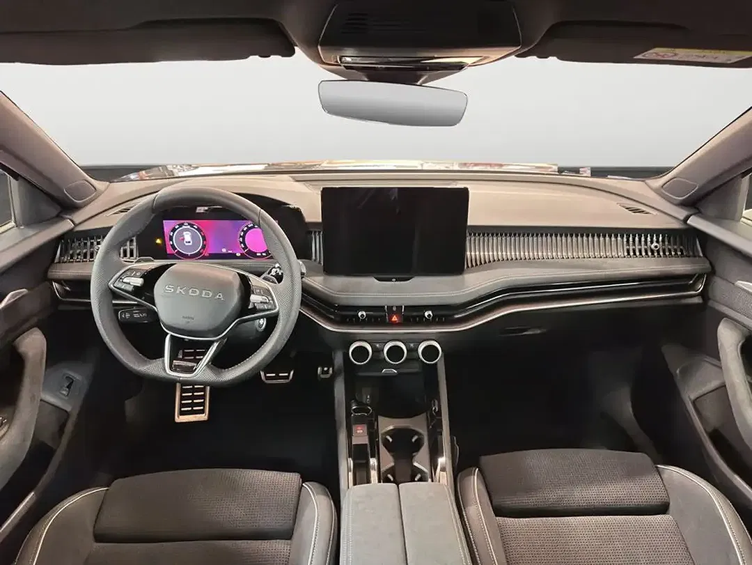 Skoda Superb - Thumbnail 13