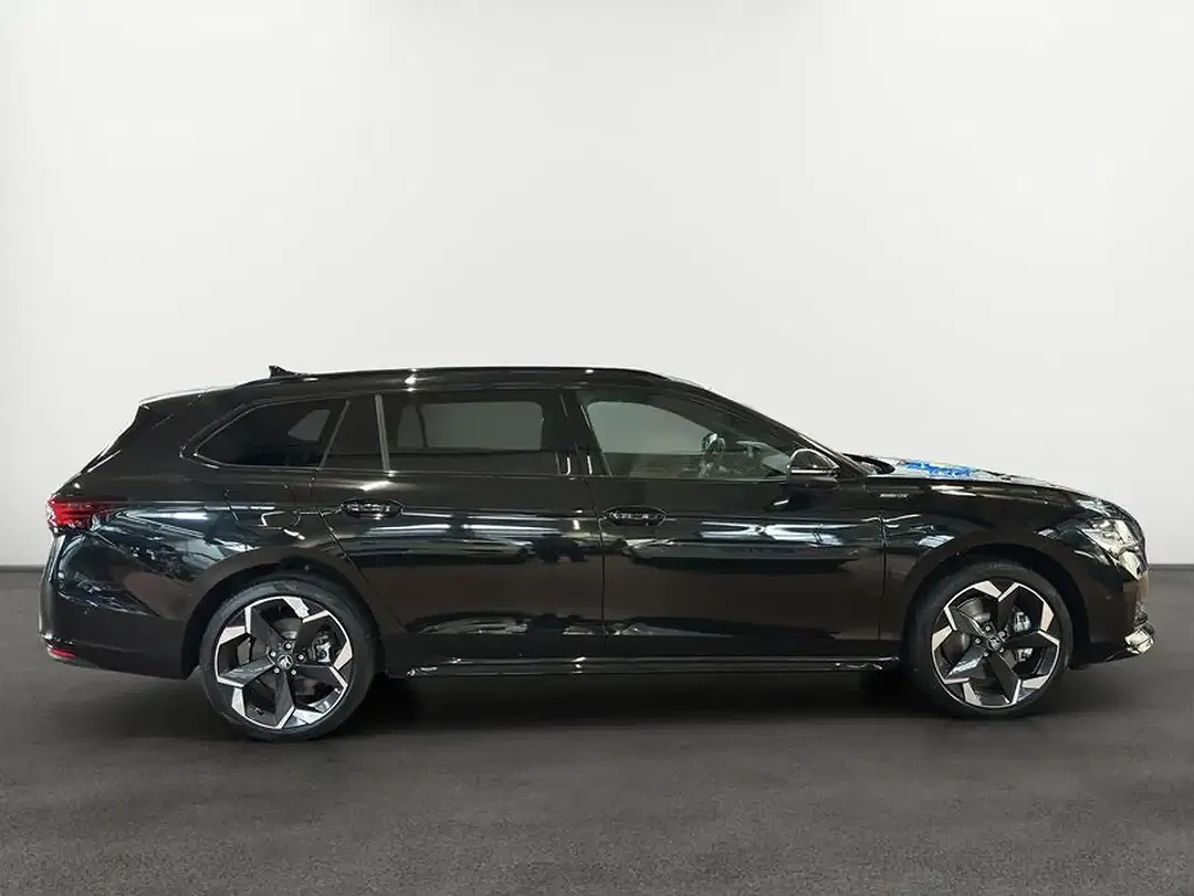 Skoda Superb - Thumbnail 7
