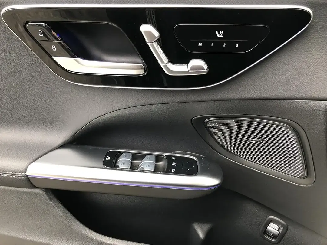 Mercedes-Benz C 200 - Thumbnail 14